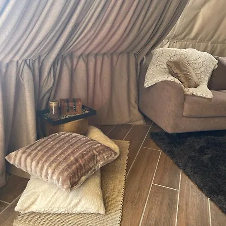 Glamping Boutique * אגרוס