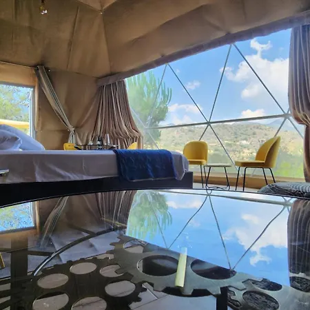 Glamping Boutique Luxury tent *