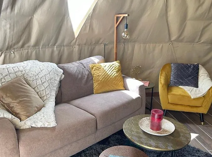 Glamping Boutique ラグジュアリーテント